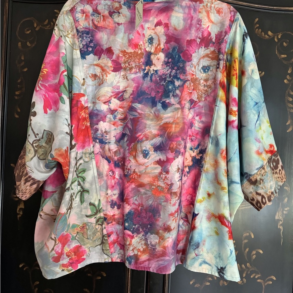 Colorful Floral Kimono Jacket reversible - Picture 3 of 11